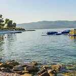 Appartamento Miranda With Terrace And Bbq By The Sea *