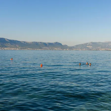 Apartamento Miranda With Terrace And Bbq By The Sea