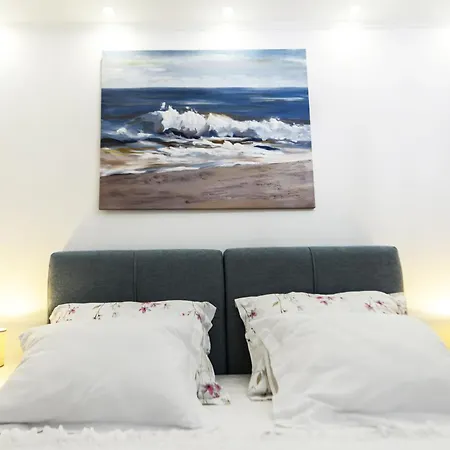 Miranda With Terrace And Bbq By The Sea * Slatine