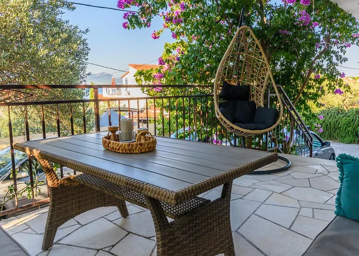 Miranda With Terrace And Bbq By The Sea * Slatine